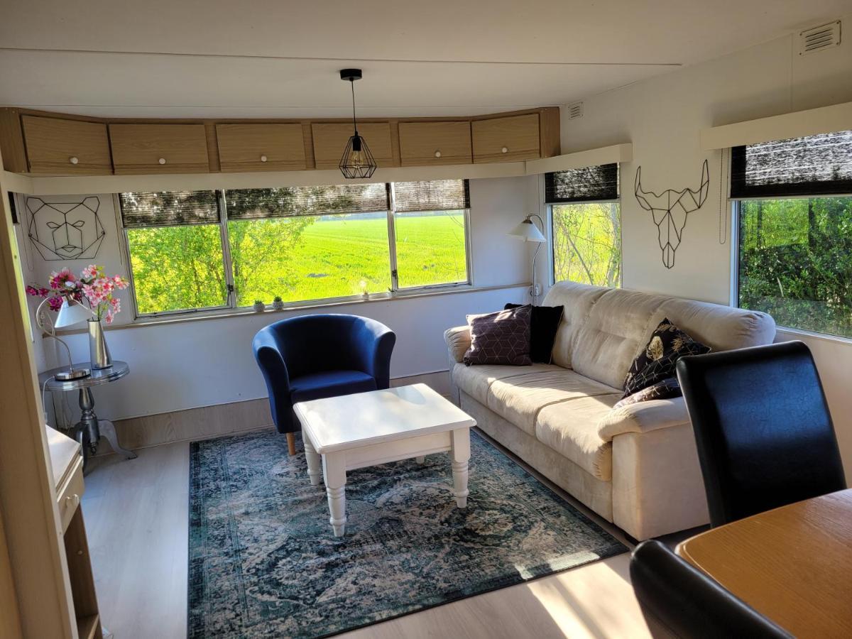 Camping De Blauwe Reiger Pieterzijl 외부 사진